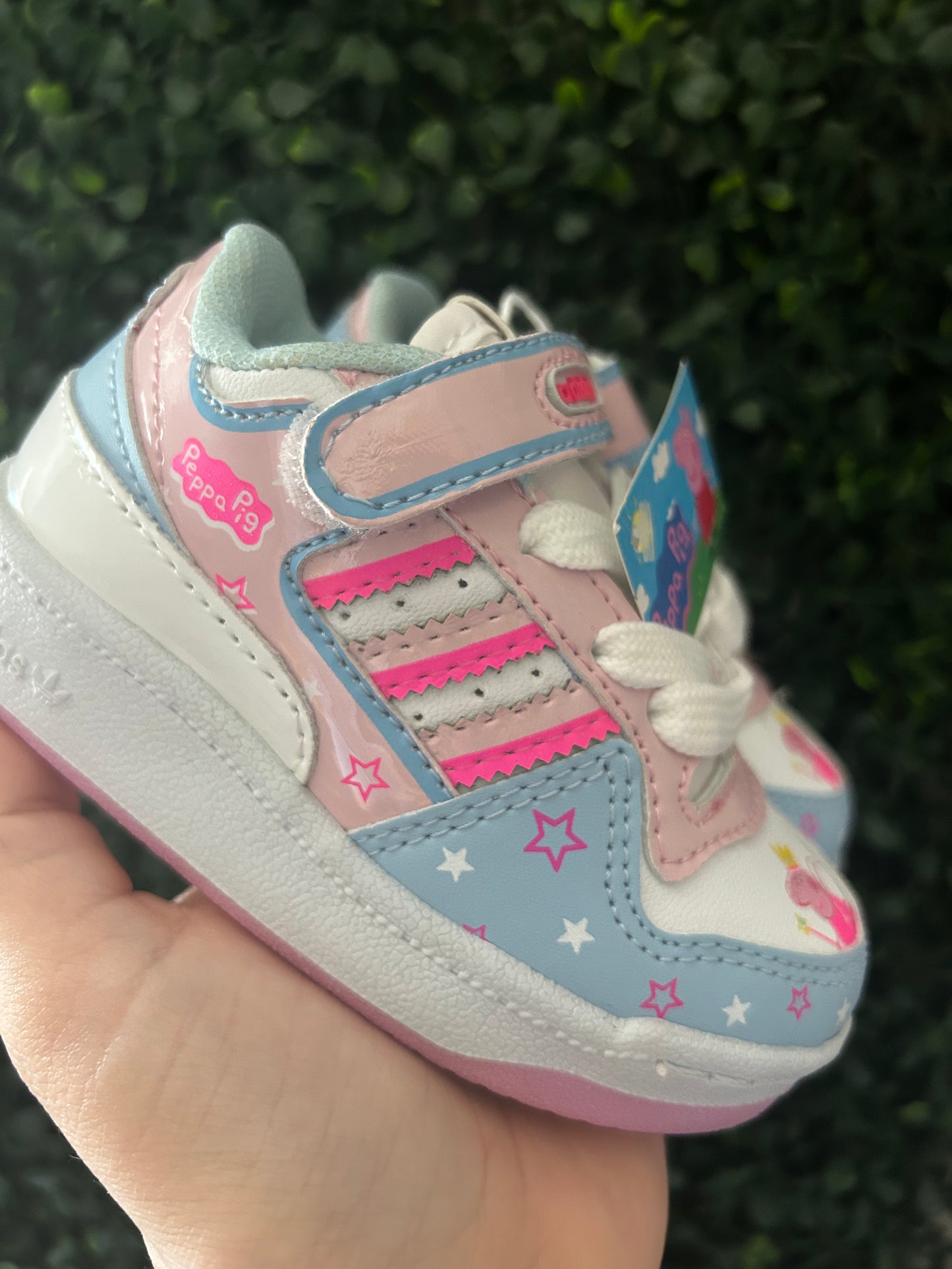 Peppa kicks